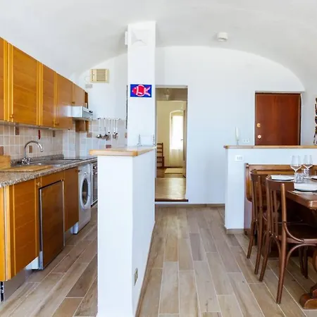 Casa Del Subacqueo. Amazing Terrace With Sea View. Wi-fi דירה *