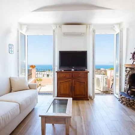 Casa Del Subacqueo. Amazing Terrace With Sea View. Wi-fi *